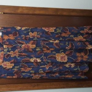 Vintage midi floral print skirt